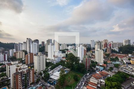 Vista de apartamento à venda com 3 quartos, 220m² em Real Parque, São Paulo
