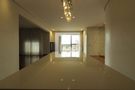 Sala de apartamento à venda com 2 quartos, 151m² em Vila Nova Conceição, São Paulo