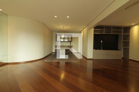 Sala de apartamento à venda com 2 quartos, 151m² em Vila Nova Conceição, São Paulo