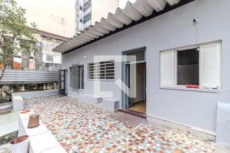 Varanda de casa à venda com 3 quartos, 600m² em Santa Cecilia, São Paulo