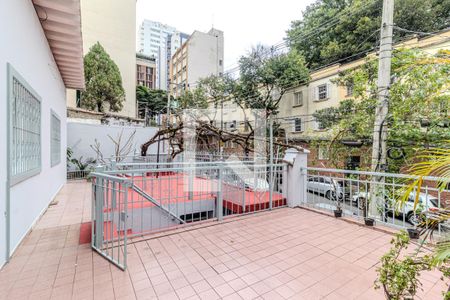Área comum de casa à venda com 3 quartos, 600m² em Santa Cecilia, São Paulo