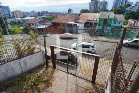 Varanda - Vista de casa à venda com 3 quartos, 140m² em Vila Jardim, Porto Alegre