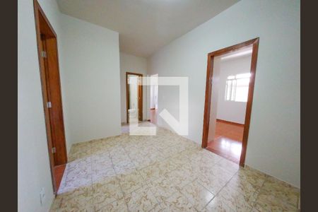 Sala de casa para alugar com 3 quartos, 130m² em Alto dos Pinheiros, Belo Horizonte
