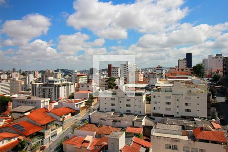 Vista da Sala de apartamento à venda com 4 quartos, 130m² em Grajaú, Belo Horizonte