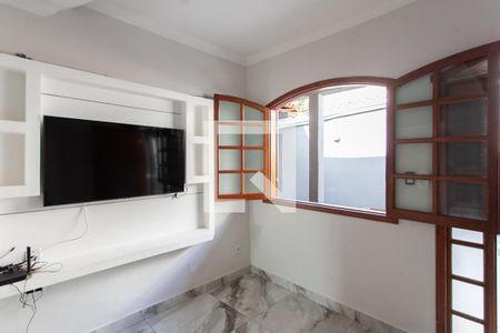 Sala de casa à venda com 3 quartos, 360m² em Jardim Guanabara, Belo Horizonte