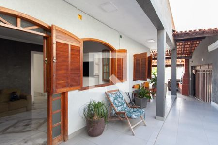 Varanda da Sala de casa à venda com 3 quartos, 360m² em Jardim Guanabara, Belo Horizonte