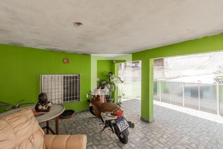 Garagem de casa à venda com 2 quartos, 290m² em Vila Frugoli, São Paulo