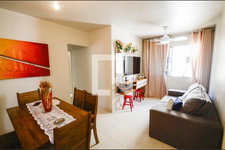 Sala de apartamento à venda com 2 quartos, 55m² em Grajaú, Rio de Janeiro