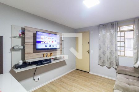 Sala de apartamento para alugar com 2 quartos, 46m² em Conjunto Residencial José Bonifácio, São Paulo