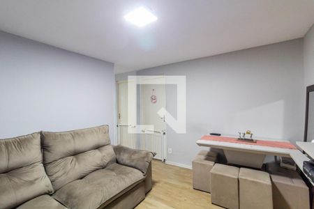 Sala de apartamento para alugar com 2 quartos, 46m² em Conjunto Residencial José Bonifácio, São Paulo