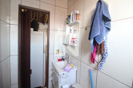 Banheiro 2 de casa à venda com 3 quartos, 110m² em Vila Barbosa, São Paulo