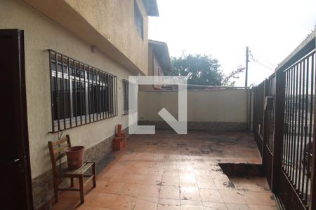 Área comum de casa à venda com 3 quartos, 110m² em Vila Barbosa, São Paulo