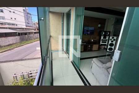 Varanda da Sala de casa à venda com 3 quartos, 250m² em Ana Lúcia, Belo Horizonte