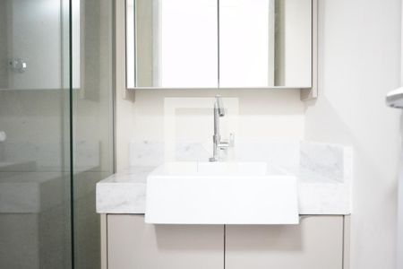 Banheiro de apartamento para alugar com 1 quarto, 35m² em Chácara Tatuapé, São Paulo