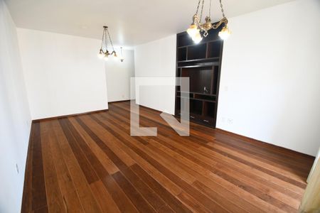 Sala de apartamento para alugar com 3 quartos, 140m² em Cambuí, Campinas