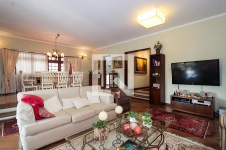 Sala de casa à venda com 4 quartos, 500m² em Jardim Leonor, São Paulo