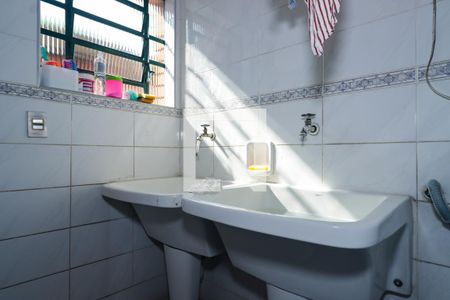 Área de Serviço de casa à venda com 4 quartos, 500m² em Jardim Leonor, São Paulo