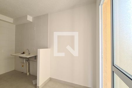 Sala de apartamento para alugar com 2 quartos, 36m² em Vila Ema, São Paulo