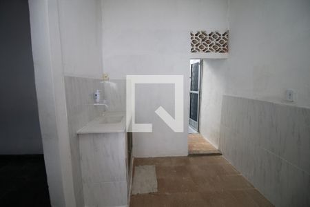 Cozinha de casa para alugar com 1 quarto, 70m² em Irajá, Rio de Janeiro