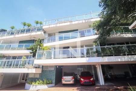 Fachada da casa de casa de condomínio à venda com 3 quartos, 350m² em Real Parque, São Paulo