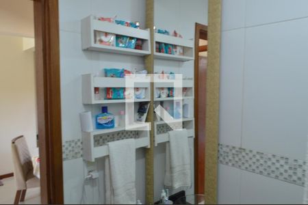 Banheiro de apartamento à venda com 2 quartos, 62m² em Curicica, Rio de Janeiro
