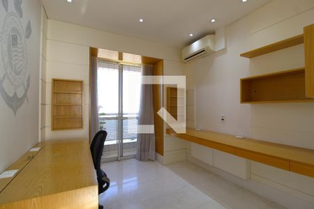 Escritório de apartamento à venda com 3 quartos, 234m² em Itaim Bibi, São Paulo