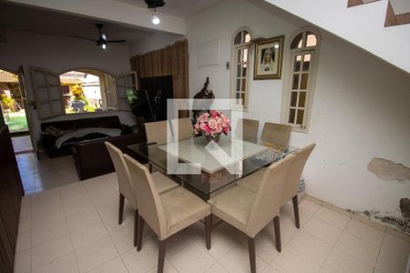 Sala de Jantar de casa de condomínio à venda com 3 quartos, 240m² em Vargem Pequena, Rio de Janeiro