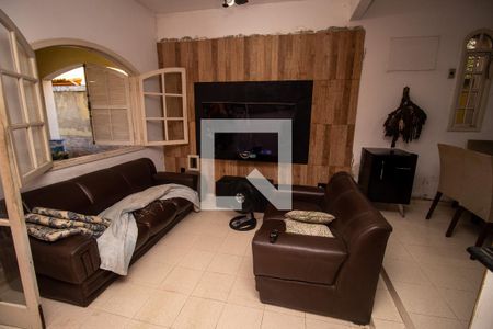 Sala de casa de condomínio à venda com 3 quartos, 240m² em Vargem Pequena, Rio de Janeiro