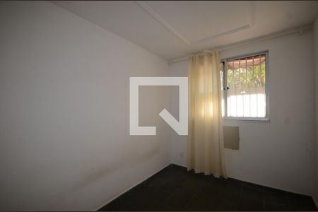 Quarto 2 de apartamento para alugar com 2 quartos, 40m² em Cosmos, Rio de Janeiro