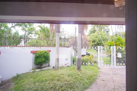 Sala 1 - Vista de casa à venda com 4 quartos, 398m² em Chácara das Pedras, Porto Alegre