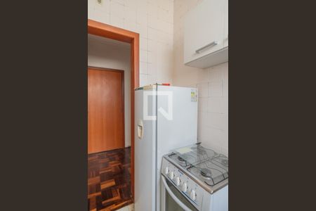 Cozinha de apartamento à venda com 1 quarto, 28m² em Cidade Baixa, Porto Alegre