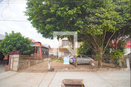 Fachada de casa à venda com 3 quartos, 400m² em Liberdade, Novo Hamburgo
