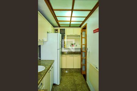 Cozinha de apartamento à venda com 3 quartos, 93m² em Tristeza, Porto Alegre