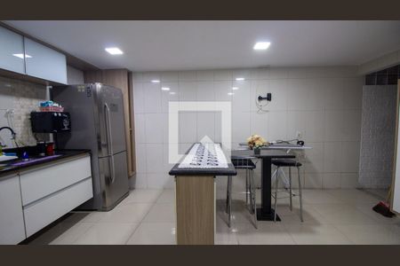 Cozinha de casa de condomínio à venda com 3 quartos, 150m² em Vargem Pequena, Rio de Janeiro