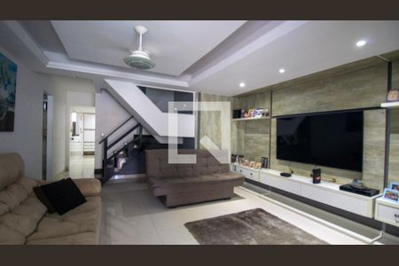 Sala de casa de condomínio à venda com 3 quartos, 150m² em Vargem Pequena, Rio de Janeiro