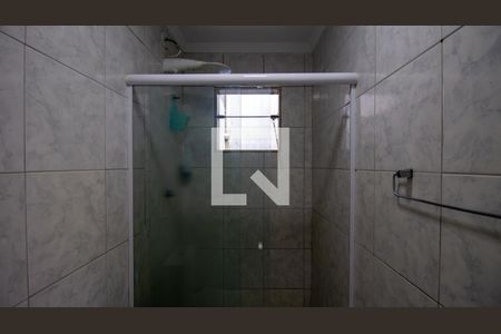 Banheiro da Suíte 1 de casa de condomínio à venda com 3 quartos, 150m² em Vargem Pequena, Rio de Janeiro