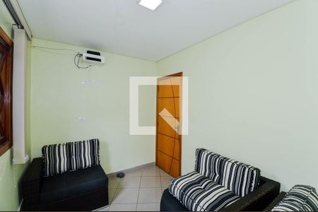 Quarto 1 de casa à venda com 3 quartos, 256m² em Jardim Santa Mena, Guarulhos