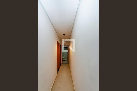 Corredor de apartamento à venda com 2 quartos, 140m² em Chácara Cotia, Contagem