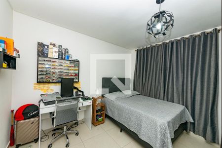 Quarto 1 de apartamento à venda com 2 quartos, 140m² em Chácara Cotia, Contagem