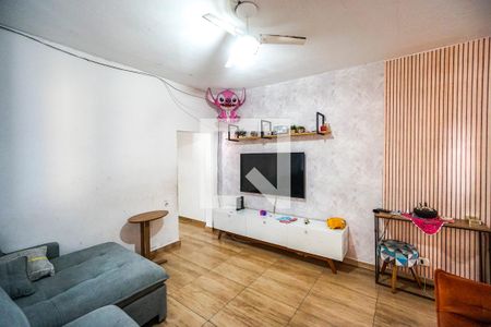 Sala de casa à venda com 7 quartos, 805m² em Vila Carrão, São Paulo