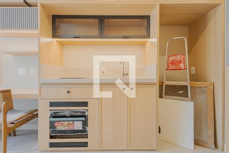 Cozinha de kitnet/studio à venda com 1 quarto, 25m² em Sumarezinho, São Paulo