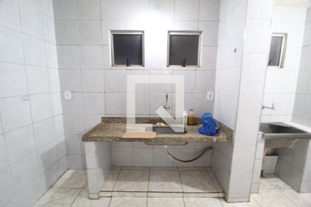 Cozinha de apartamento para alugar com 3 quartos, 67m² em Chácaras Tubalina E Quartel, Uberlândia