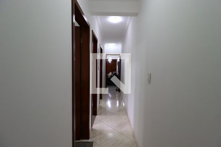 Corredor de apartamento à venda com 3 quartos, 152m² em Vila Curuçá, Santo André