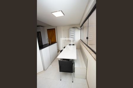 Cozinha de apartamento à venda com 3 quartos, 400m² em Marechal Rondon, Canoas