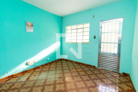 Sala de casa à venda com 3 quartos, 100m² em Jardim Artur Alvim, São Paulo
