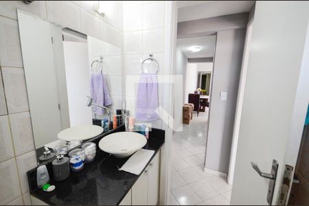 Banheiro de apartamento para alugar com 3 quartos, 92m² em São Francisco Xavier, Rio de Janeiro