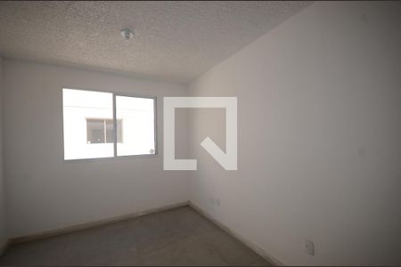 Sala de apartamento para alugar com 2 quartos, 41m² em Guaratiba, Rio de Janeiro