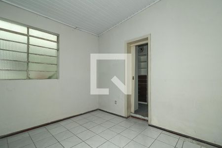 Quarto 4 / Suíte / Casa2 / Fundos de casa à venda com 7 quartos, 270m² em Jardim Dona Leopoldina, Porto Alegre