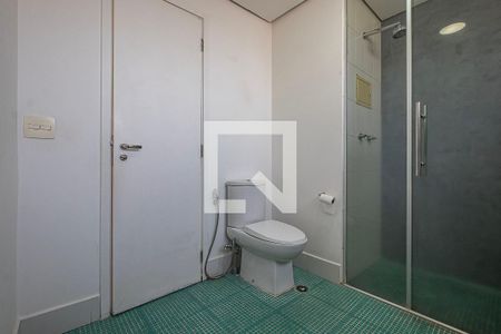 Banheiro da Suíte 1 de apartamento à venda com 2 quartos, 140m² em Pinheiros, São Paulo