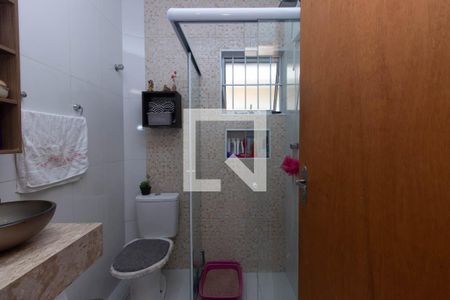 Banheiro de casa para alugar com 1 quarto, 50m² em Vila Guilherme, São Paulo